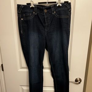 Maurices stretchy jeans